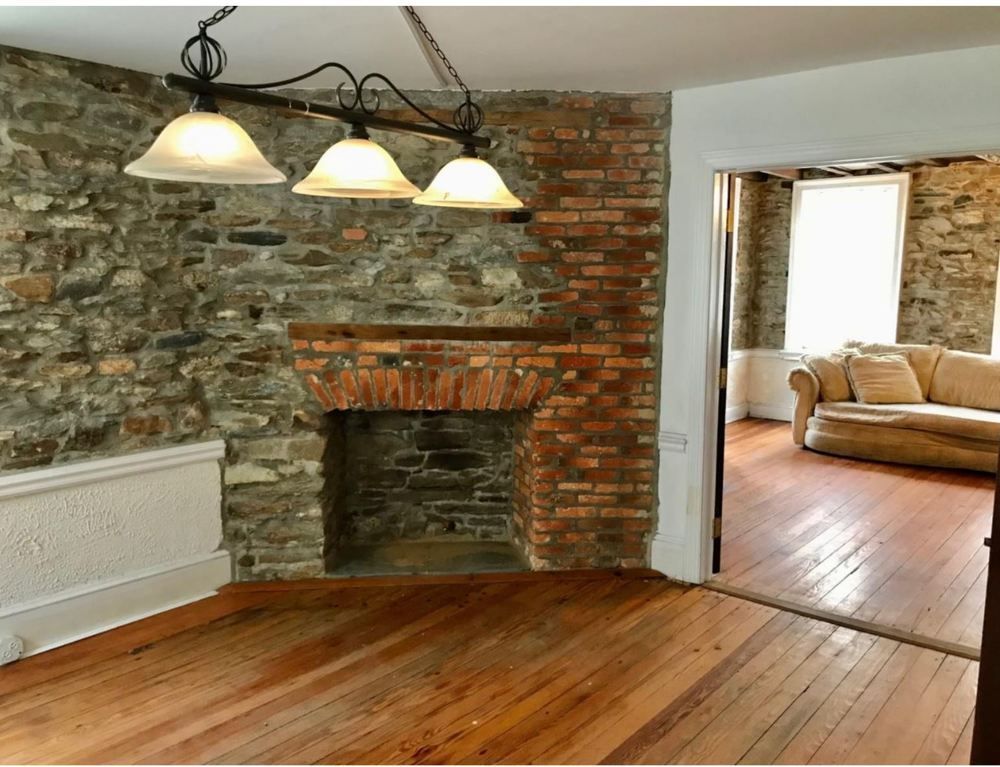 Historic Daniel LaRue Inn Office Space : 970 Durham Rd, Langhorne, PA 19047